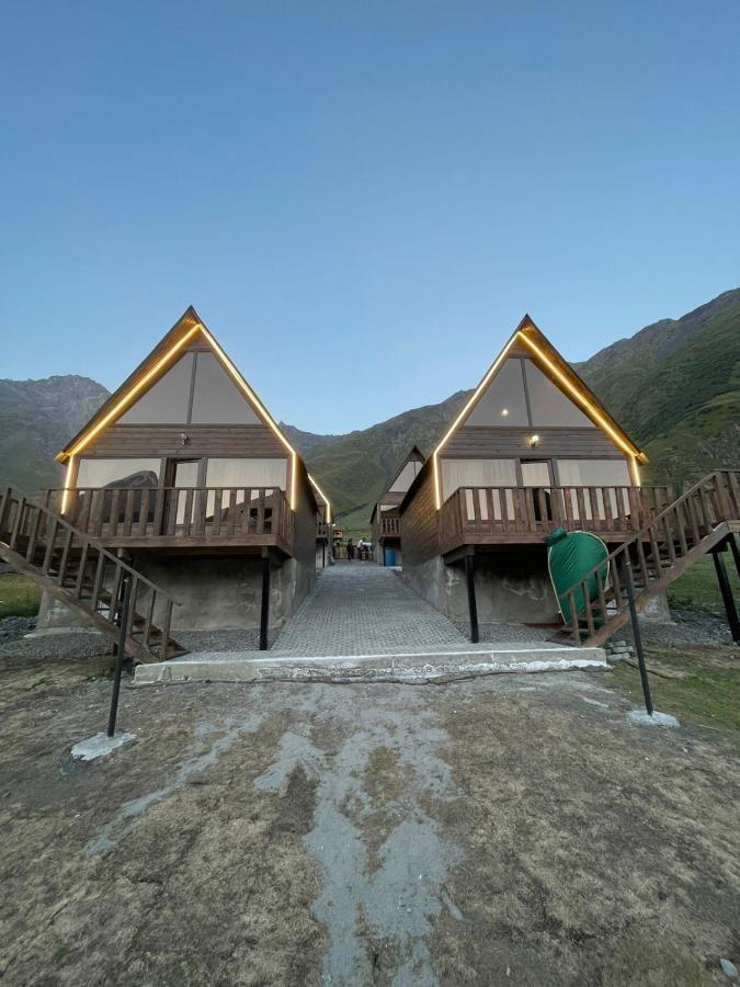 Kazbegi 4 Side Cottages Exteriör bild